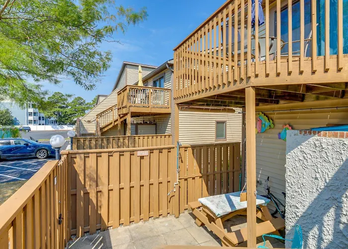 Walk To Beach: W/ Pool Access In Ocean City! Holiday home